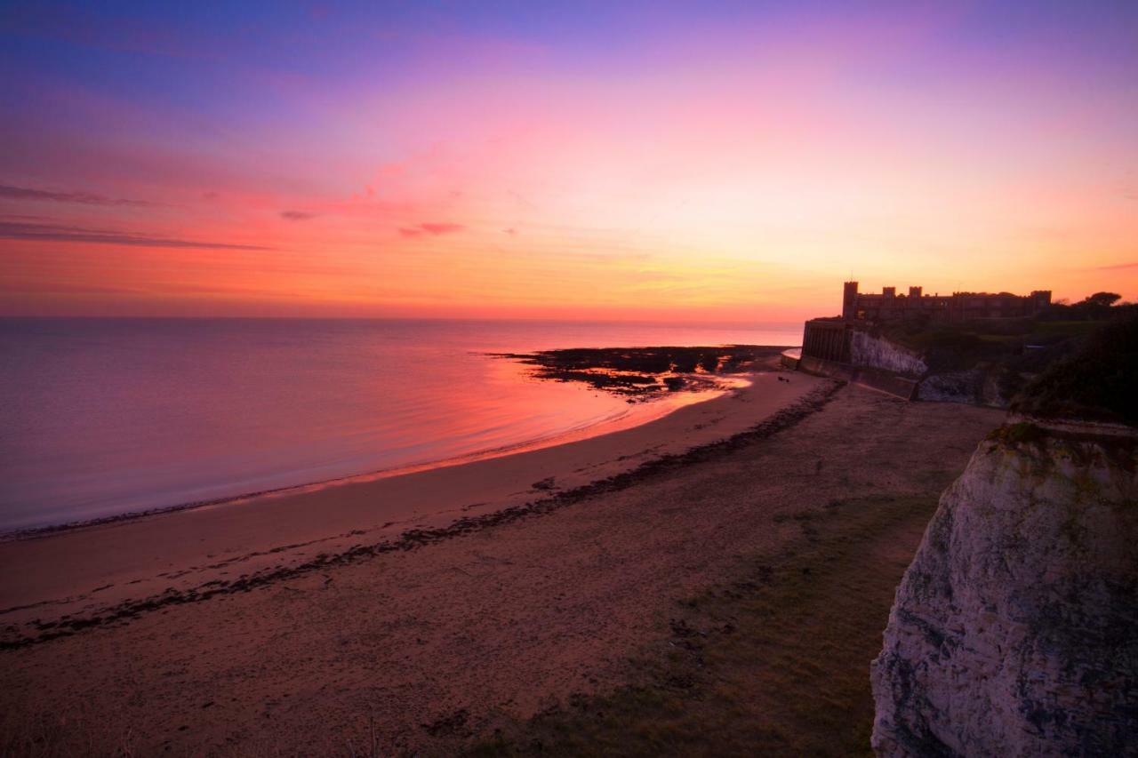 Picturesque Seaside Cottage Next To Viking Bay - บรอดสแตร์ส ภายนอก รูปภาพ