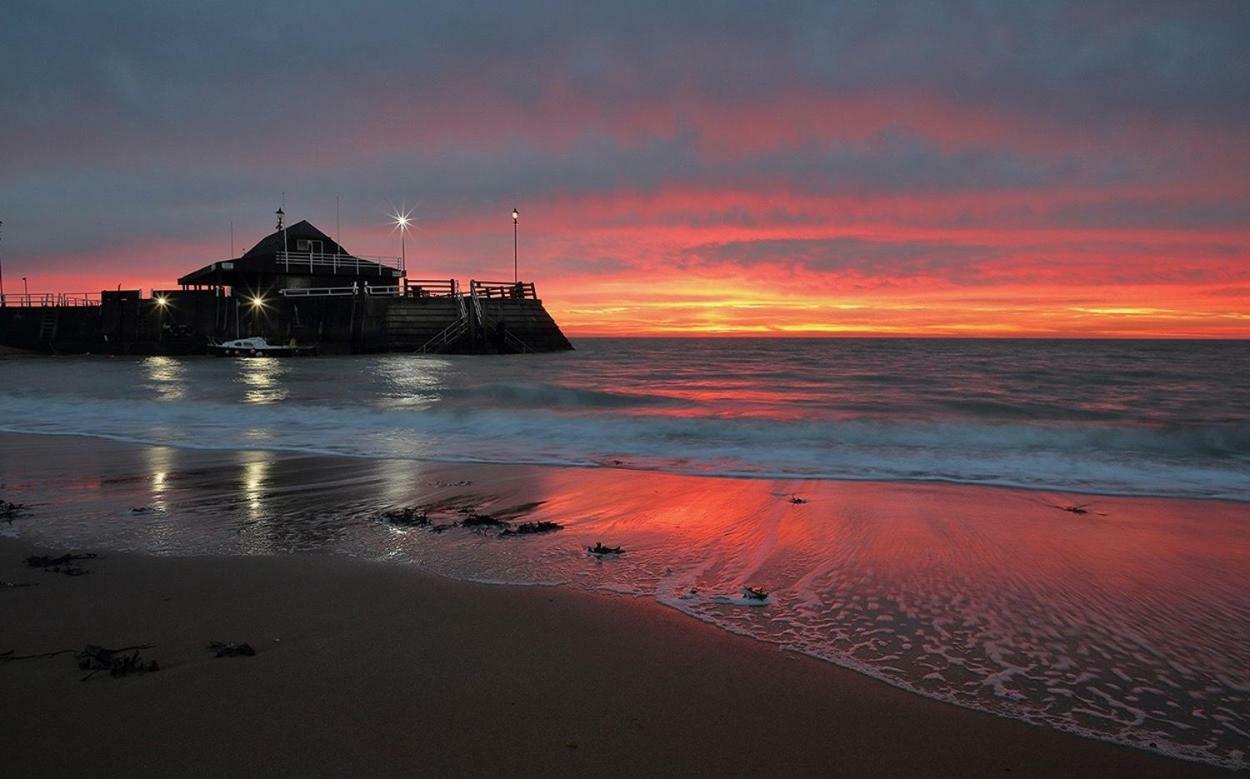 Picturesque Seaside Cottage Next To Viking Bay - บรอดสแตร์ส ภายนอก รูปภาพ